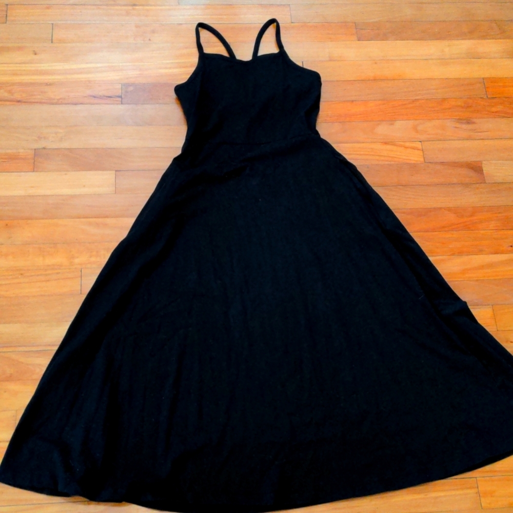 Pact Fit and Flare Midi Dress Small Black